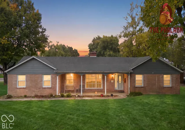 Photo 2 of Single family home for sale at 3035 W 11th Street, Anderson, IN 46011 | MLS# 22127644 | Listing updated on 2026-10-16