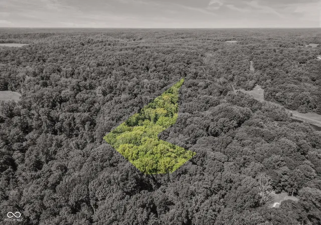 Photo 4 of Land for sale at 1 Skyway, Martinsville, IN 46151 | MLS# 22127657 | Listing updated on 2026-09-22