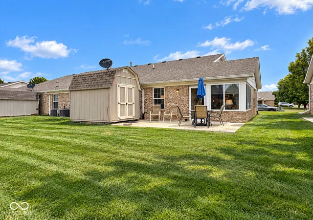Photo 4 of Single family home for sale at 8314 Windovers Dr, Indianapolis, IN 46259 | MLS# 22127663 | Listing updated on 2026-10-02