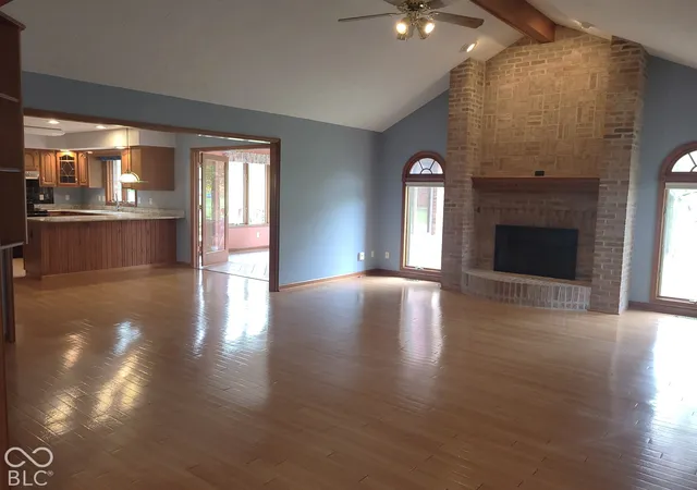 Photo 3 of Single family home for sale at 870 Ironwood E Dr, Brownsburg, IN 46112 | MLS# 22127667 | Listing updated on 2026-10-08
