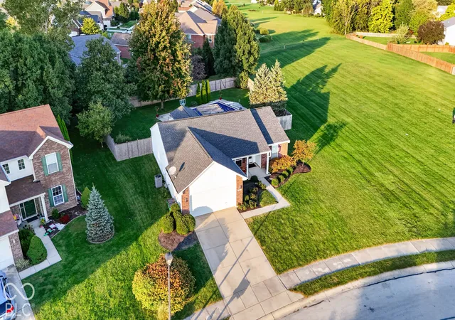 Photo 3 of Single family home for sale at 3786 Challenger Dr, Westfield, IN 46062 | MLS# 22127668 | Listing updated on 2026-10-07