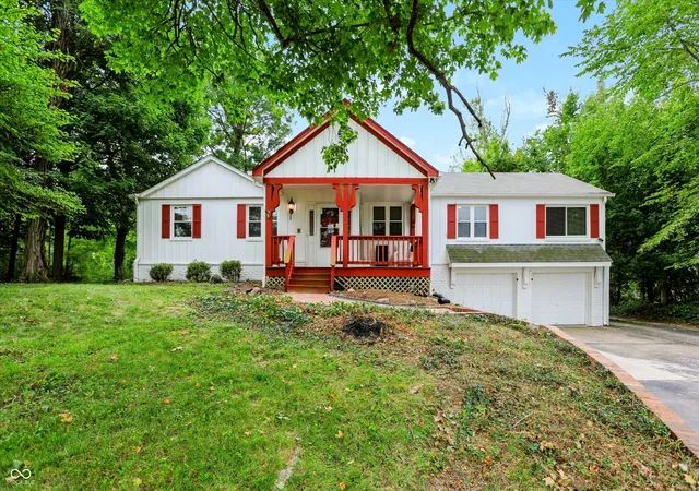 Photo 1 of Single family home for sale at 2633 E Smoky Row, Carmel, IN 46032 | MLS# 22127670 | Listing updated on 2026-09-24