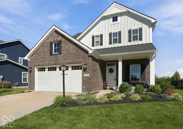 Photo 3 of Single family home for sale at 1276 Jack View Dr, Westfield, IN 46074 | MLS# 22127671 | Listing updated on 2026-09-30