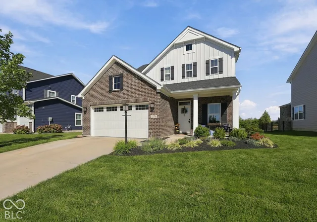 Photo 4 of Single family home for sale at 1276 Jack View Dr, Westfield, IN 46074 | MLS# 22127671 | Listing updated on 2026-09-30