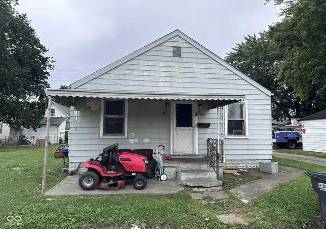 Single family home for sale at 1305 E 26th Street, Anderson, IN 46016 | MLS# 22127684 | Listing updated on 2026-09-23