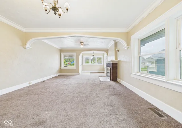 Photo 4 of Single family home for sale at 1236 E 28th Street, Anderson, IN 46016 | MLS# 22127685 | Listing updated on 2026-09-23