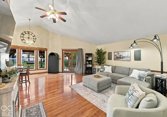 Photo 4 of Single family home for sale at 845 Robin Wood Pl, Greencastle, IN 46135 | MLS# 22127688 | Listing updated on 2026-09-23
