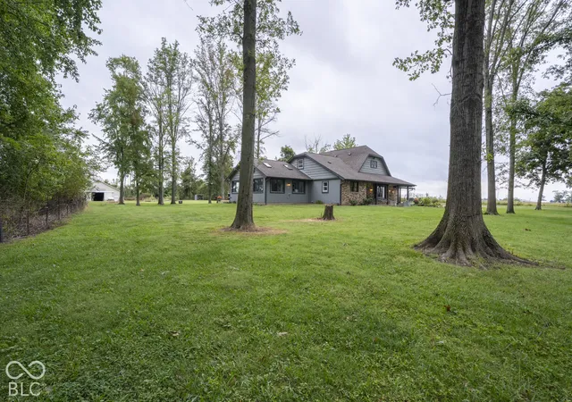 Photo 3 of Single family home for sale at 1744 W 1000 North, Fountaintown, IN 46130 | MLS# 22127689 | Listing updated on 2026-10-03