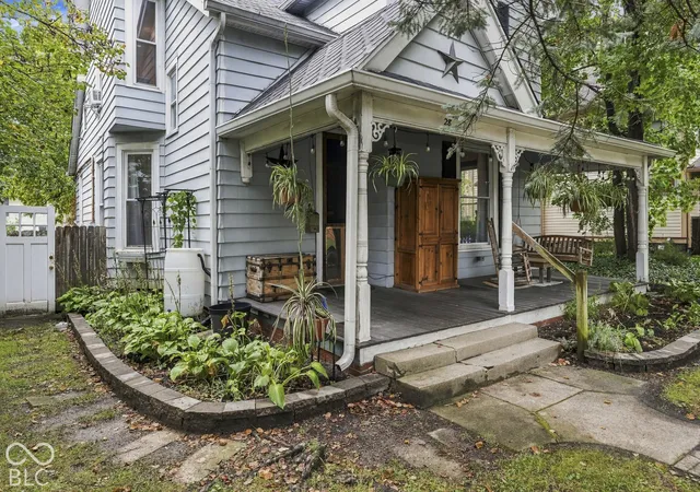Photo 3 of Single family home for sale at 28 N Whittier Pl, Indianapolis, IN 46219 | MLS# 22127698 | Listing updated on 2026-10-06