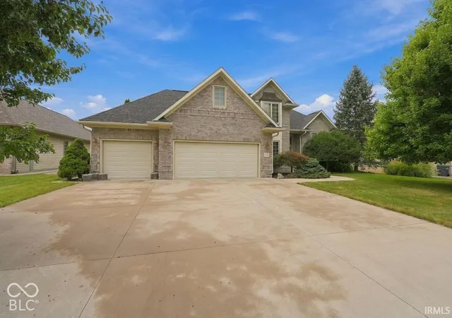 Photo 2 of Single family home for sale at 109 Jade Dr, Yorktown, IN 47396 | MLS# 22127701 | Listing updated on 2026-09-29