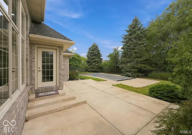 Photo 4 of Single family home for sale at 109 Jade Dr, Yorktown, IN 47396 | MLS# 22127701 | Listing updated on 2026-09-29