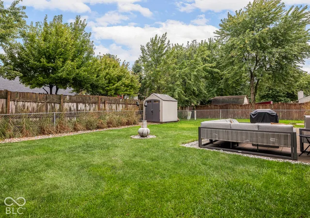 Photo 2 of Single family home for sale at 4017 Willow Ct, Franklin, IN 46131 | MLS# 22127722 | Listing updated on 2026-09-26