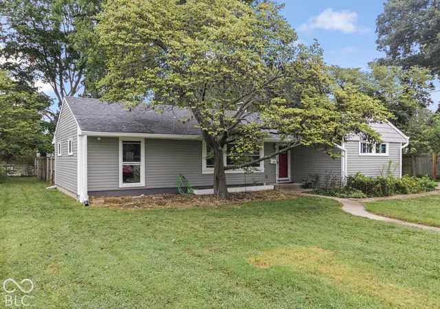 Photo 2 of Single family home for sale at 1204 Orchard, Franklin, IN 46131 | MLS# 22127748 | Listing updated on 2026-09-30