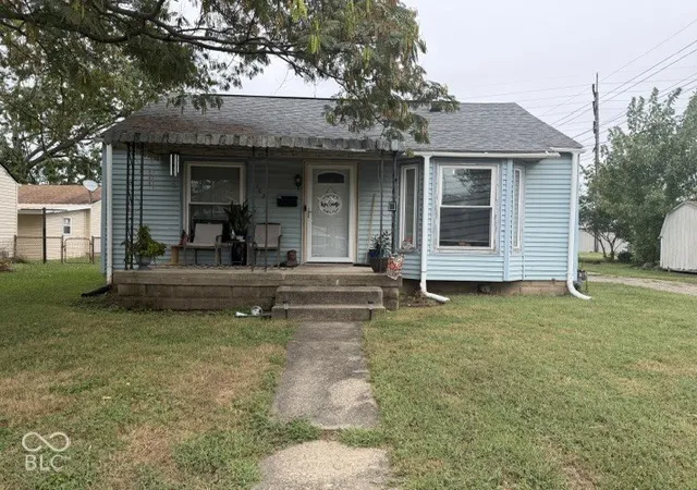 Photo 1 of Single family home for sale at 1821 Elm St, Columbus, IN 47201 | MLS# 22127756 | Listing updated on 2026-09-23
