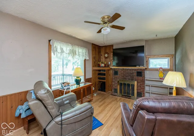 Photo 3 of Single family home for sale at 11129 E Co Rd 500 N, Seymour, IN 47274 | MLS# 22127758 | Listing updated on 2026-09-27