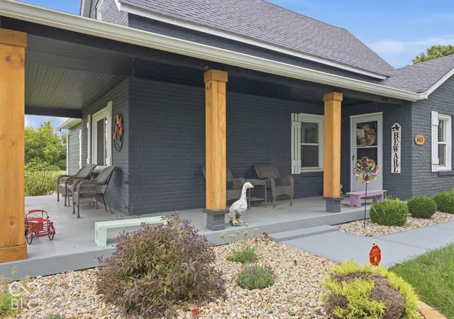 Photo 4 of Single family home for sale at 6425 N 125 Road W, Whiteland, IN 46184 | MLS# 22127770 | Listing updated on 2026-10-07