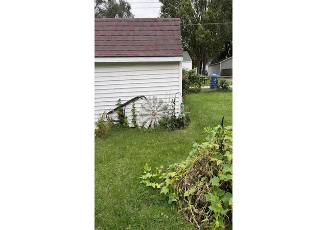 Photo 3 of Single family home for sale at 830 S Armstrong, Kokomo, IN 46901 | MLS# 22127777 | Listing updated on 2026-10-02
