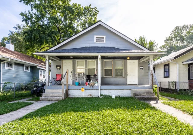 Photo 2 of Sale Pending at 609 N Denny St, Indianapolis, IN 46201 | MLS# 22127793 | Listing updated on 2026-10-02