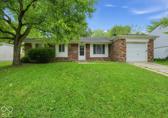 Photo 1 of Single family home for sale at 1520 Tina Marie Cir, Indianapolis, IN 46229 | MLS# 22127795 | Listing updated on 2026-09-29