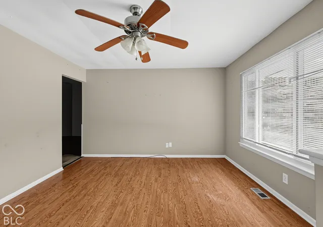 Photo 3 of Single family home for sale at 1520 Tina Marie Cir, Indianapolis, IN 46229 | MLS# 22127795 | Listing updated on 2026-09-29