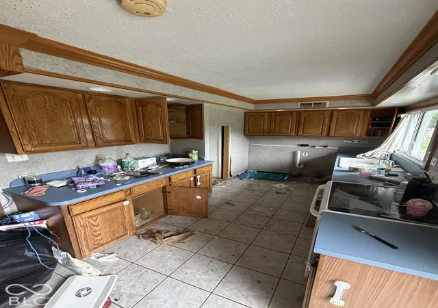 Photo 4 of Single family home for sale at 1933 Britton Dr, Beech Grove, IN 46107 | MLS# 22127798 | Listing updated on 2026-09-23