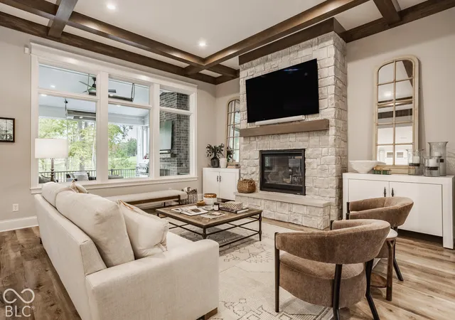 Photo 4 of Single family home for sale at 10642 Holliday Farms Blvd, Zionsville, IN 46077 | MLS# 22127803 | Listing updated on 2026-10-07