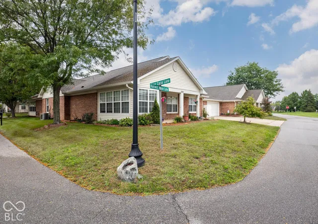 Photo 4 of Sale Pending at 2323 Harvest Moon Ln, Indianapolis, IN 46229 | MLS# 22127807 | Listing updated on 2026-09-29