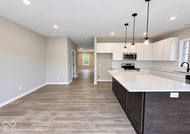 Photo 3 of Townhouse for sale at 5744 Birtz Rd, Indianapolis, IN 46216 | MLS# 22127811 | Listing updated on 2026-09-24