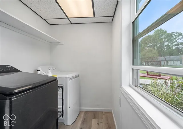 Photo 4 of Single family home for sale at 6525 Hazelwood Ave, Indianapolis, IN 46260 | MLS# 22127821 | Listing updated on 2026-09-25