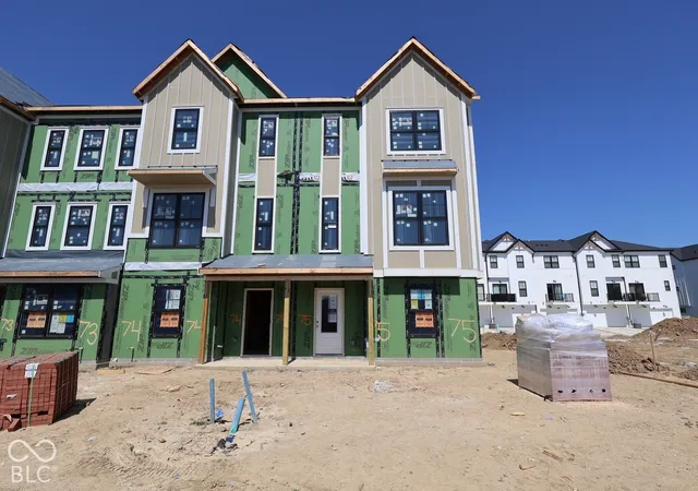 Photo 2 of Townhouse for sale at 7072 Wilden Dr, Brownsburg, IN 46112 | MLS# 22127823 | Listing updated on 2026-10-08