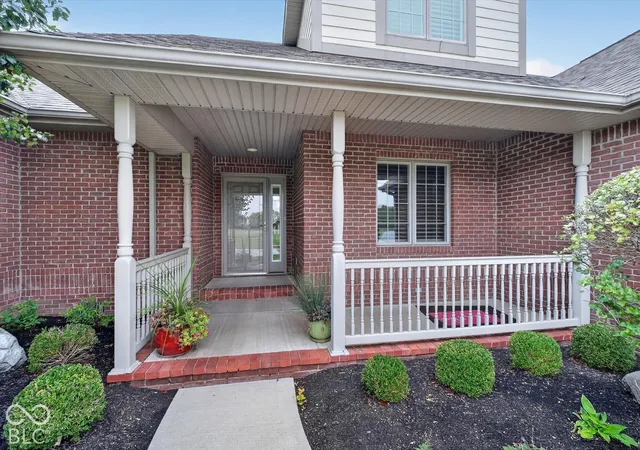 Photo 2 of Condo for sale at 5102 W Stone Brg Dr, Muncie, IN 47304 | MLS# 22127827 | Listing updated on 2026-09-25