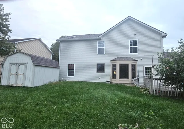 Photo 3 of Single family home for sale at 878 Waveland Ln, Greenwood, IN 46143 | MLS# 22127828 | Listing updated on 2026-10-01