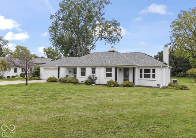 Photo 2 of Single family home for sale at 936 Sunset Dr, Anderson, IN 46011 | MLS# 22127830 | Listing updated on 2026-09-24