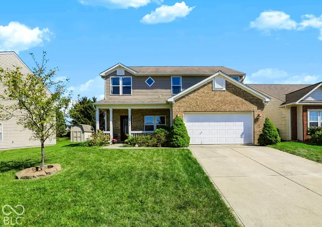 Photo 2 of Single family home for sale at 3553 White Cliff Way, Whitestown, IN 46075 | MLS# 22127833 | Listing updated on 2026-10-04