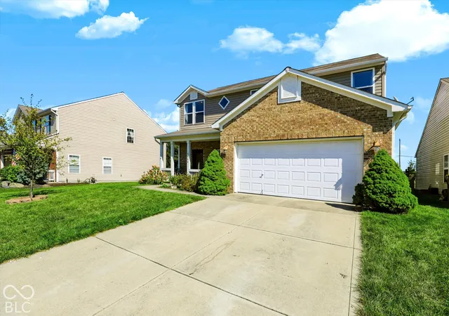 Photo 3 of Single family home for sale at 3553 White Cliff Way, Whitestown, IN 46075 | MLS# 22127833 | Listing updated on 2026-10-04