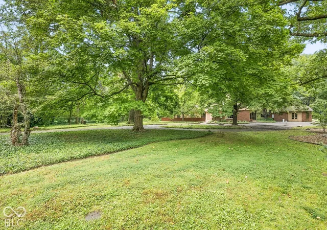 Photo 3 of Sale Pending at 1400 W 52nd Street, Indianapolis, IN 46228 | MLS# 22127841 | Listing updated on 2026-09-30