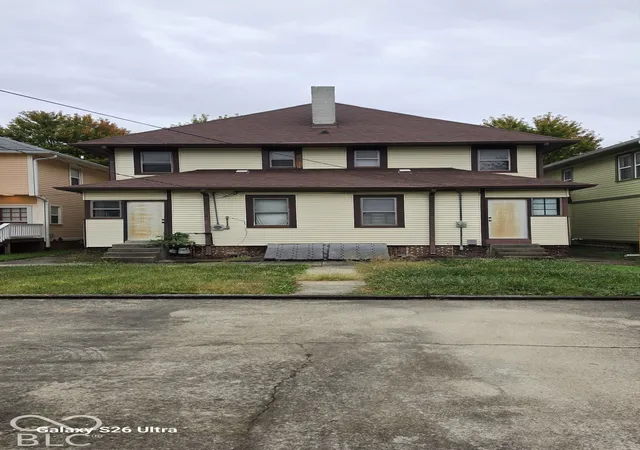 Photo 1 of House for sale at 2326 N Alabama St, Indianapolis, IN 46205 | MLS# 22127865 | Listing updated on 2026-09-23