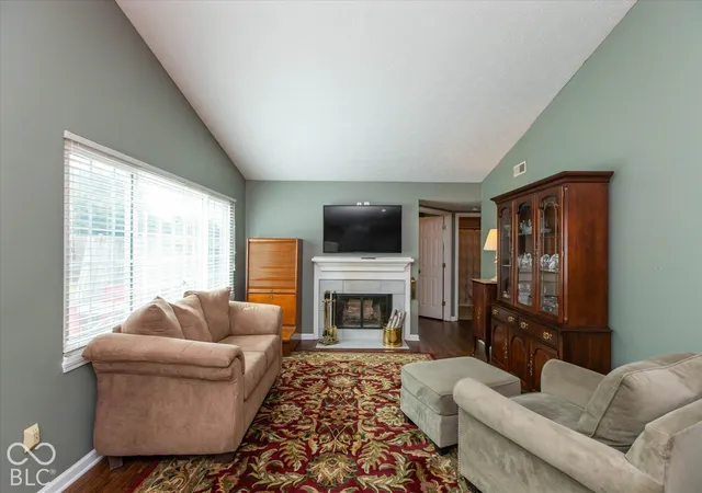 Photo 3 of Sale Pending at 8980 Lisering Cir, Indianapolis, IN 46256 | MLS# 22127868 | Listing updated on 2026-09-28