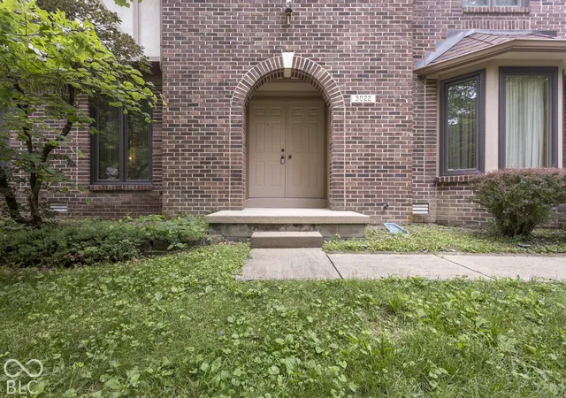 Photo 3 of Single family home for sale at 3022 Walnut Ct, Greenfield, IN 46140 | MLS# 22127880 | Listing updated on 2026-09-30