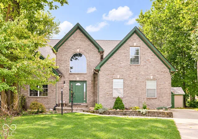Photo 1 of Single family home for sale at 11513 Brk Bay Cir, Indianapolis, IN 46229 | MLS# 22127881 | Listing updated on 2026-10-09