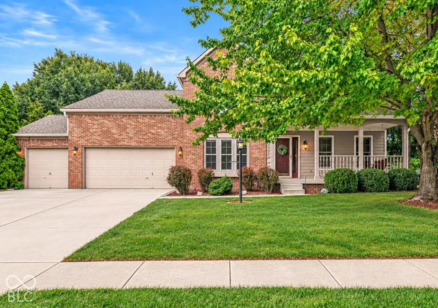 Photo 3 of Single family home for sale at 8340 Harrison Pkwy, Fishers, IN 46038 | MLS# 22127886 | Listing updated on 2026-10-11
