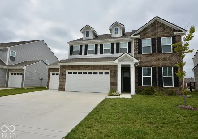 Single family home for sale at 3473 Briarwick Dr, Kokomo, IN 46902 | MLS# 22127889