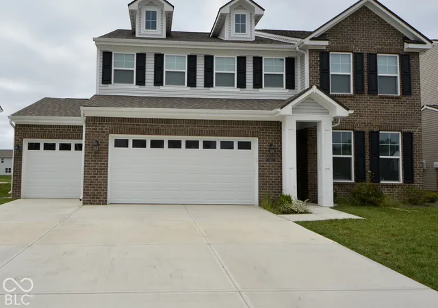 Photo 2 of Single family home for sale at 3473 Briarwick Dr, Kokomo, IN 46902 | MLS# 22127889 | Listing updated on 2026-09-27
