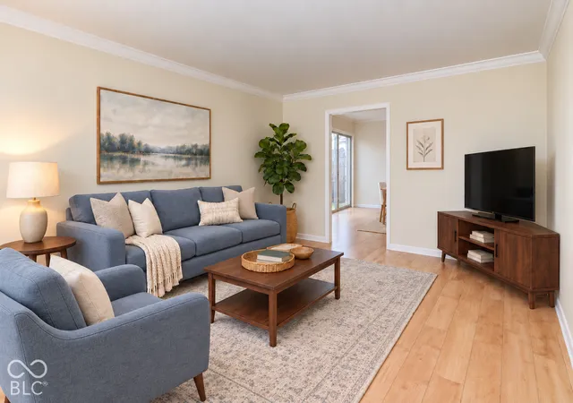 Photo 2 of Condo for sale at 7644 Vintage Cir, Indianapolis, IN 46226 | MLS# 22127890 | Listing updated on 2026-10-01