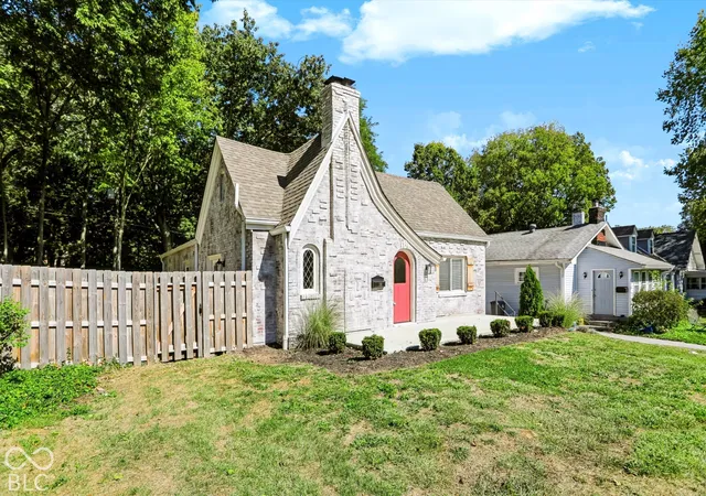 Photo 1 of Single family home for sale at 132 W 41st Street, Indianapolis, IN 46208 | MLS# 22127891 | Listing updated on 2026-09-30
