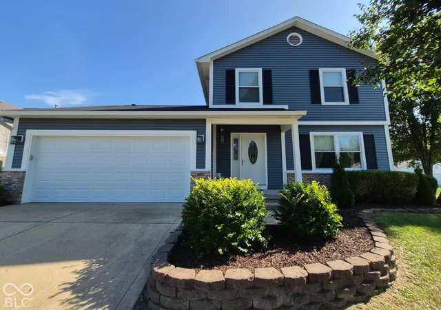 Photo 2 of Single family home for sale at 1783 Bridle Way Blvd, Columbus, IN 47201 | MLS# 22127895 | Listing updated on 2026-09-25