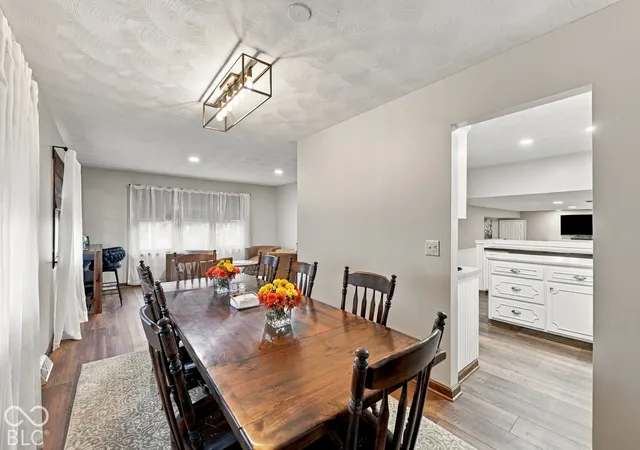 Photo 4 of Single family home for sale at 1400 Denver Dr, Plainfield, IN 46168 | MLS# 22127896 | Listing updated on 2026-10-06