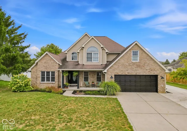 Photo 1 of Single family home for sale at 3693 Arapahoe Trl, Columbus, IN 47203 | MLS# 22127904 | Listing updated on 2026-09-24