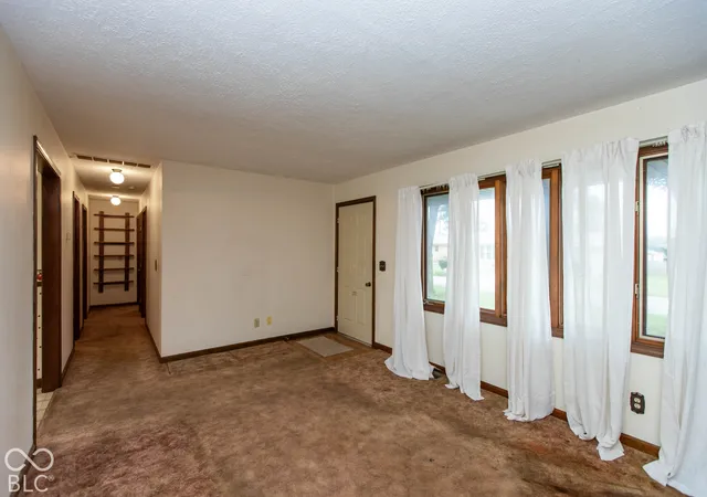 Photo 3 of Sale Pending at 296 Western Pkwy, Seymour, IN 47274 | MLS# 22127910 | Listing updated on 2026-10-05