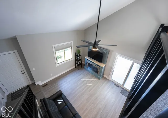 Photo 3 of Condo for sale at 566 Conner Crk Dr, Fishers, IN 46038 | MLS# 22127911 | Listing updated on 2026-10-01